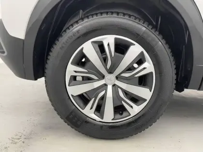 Photo 55 Peugeot 2008  PureTech 100 S&S BVM6