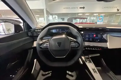 Photo 11 Peugeot 308  SW Hybrid 145 e-DCS6