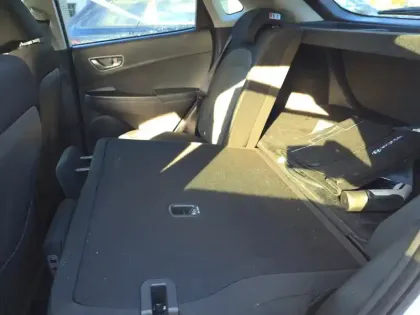 Photo 8 Hyundai Kona  Electrique 39 kWh - 136 ch