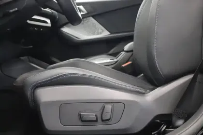 Photo 27 BMW Serie 1 120 170 ch DKG7