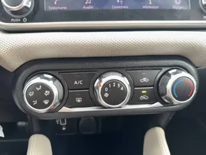 Photo 16 Nissan Micra  IG 71