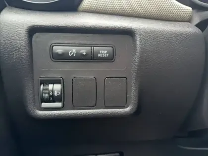 Photo 24 Nissan Micra  IG 71