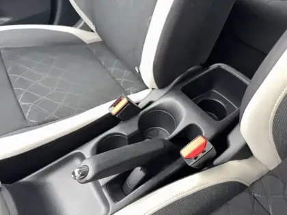 Photo 19 Nissan Micra  IG 71