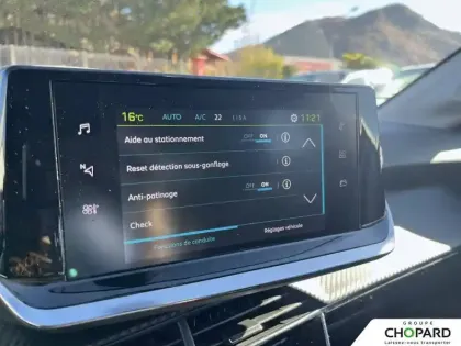 Photo 18 Peugeot 208  Electrique 50 kWh 136ch