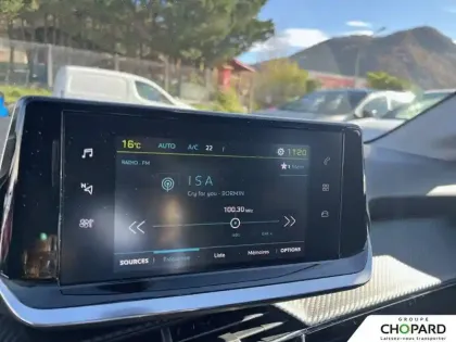 Photo 13 Peugeot 208  Electrique 50 kWh 136ch