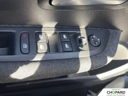 Photo 20 Peugeot 208  Electrique 50 kWh 136ch