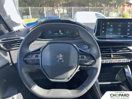 Photo 15 Peugeot 208  Electrique 50 kWh 136ch