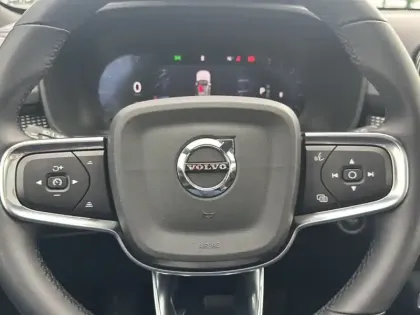 Photo 27 Volvo Xc40  B3 163 ch DCT7