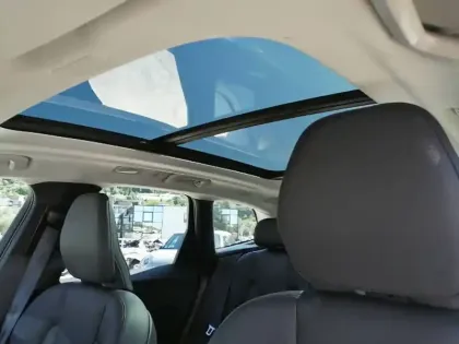 Photo 17 Volvo Xc60  T6 AWD Hybride rechargeable 253 ch+145 ch Geartronic 8