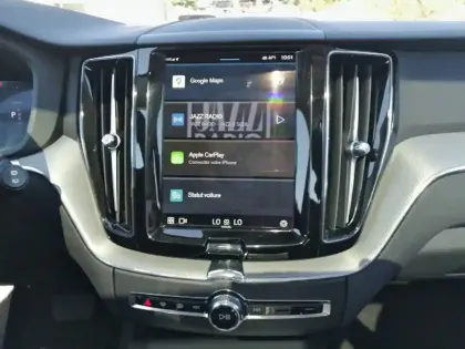 Photo 10 Volvo Xc60  T6 AWD Hybride rechargeable 253 ch+145 ch Geartronic 8