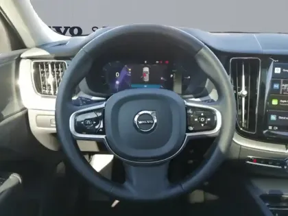 Photo 71 Volvo Xc60  T6 AWD Hybride rechargeable 253 ch+145 ch Geartronic 8