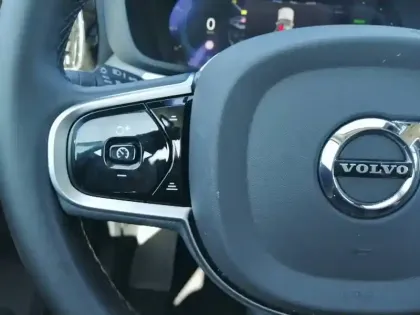 Photo 11 Volvo Xc60  T6 AWD Hybride rechargeable 253 ch+145 ch Geartronic 8