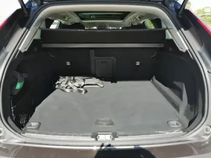 Photo 35 Volvo Xc60  T6 AWD Hybride rechargeable 253 ch+145 ch Geartronic 8