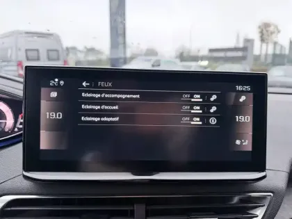 Photo 34 Peugeot 3008  PureTech 130ch S&S EAT8