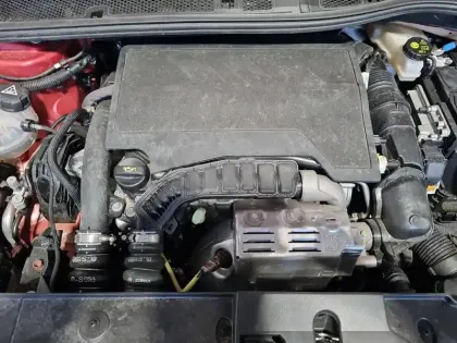 Photo 47 Peugeot 208  PureTech 75 S&S BVM5