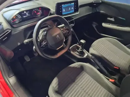 Photo 29 Peugeot 208  PureTech 75 S&S BVM5