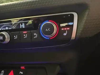 Photo 5 Audi A1  Allstreet 35 TFSI 150 ch S tronic 7