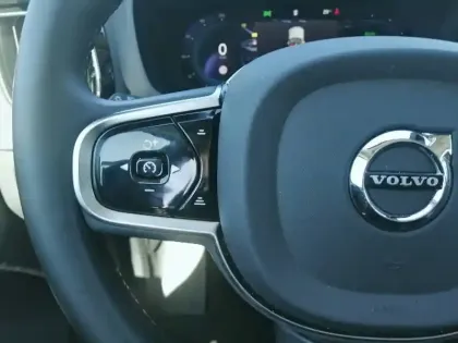 Photo 11 Volvo Xc60  T6 AWD Hybride rechargeable 253 ch+145 ch Geartronic 8