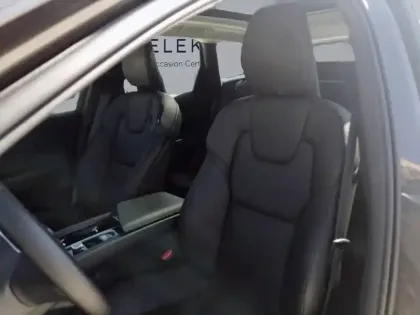 Photo 7 Volvo Xc60  T6 AWD Hybride rechargeable 253 ch+145 ch Geartronic 8