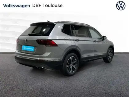 Photo 16 Volkswagen Tiguan allspace 1.5 TSI 150 EVO DSG7 Carat Exclusive