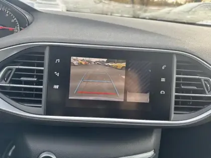 Photo 25 Peugeot 308  PureTech 130ch S&S BVM6 Allure