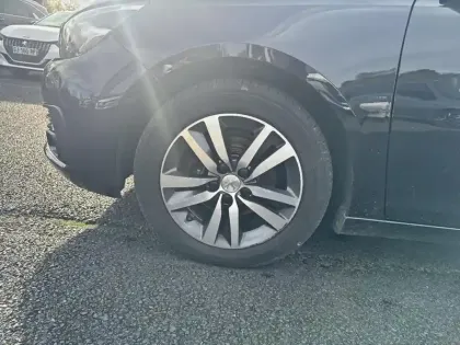 Photo 14 Peugeot 308  PureTech 130ch S&S BVM6 Allure