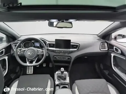 Photo 9 Kia Ceed  1.0 T-GDI 120 ch ISG BVM6 GT Line