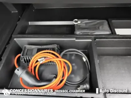 Photo 26 Peugeot 3008  Hybrid 225 e-EAT8 Roadtrip