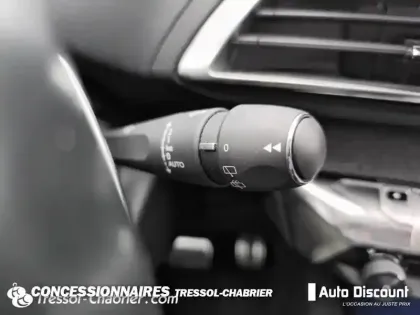 Photo 16 Peugeot 3008  Hybrid 225 e-EAT8 Roadtrip