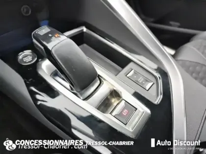 Photo 23 Peugeot 3008  Hybrid 225 e-EAT8 Roadtrip