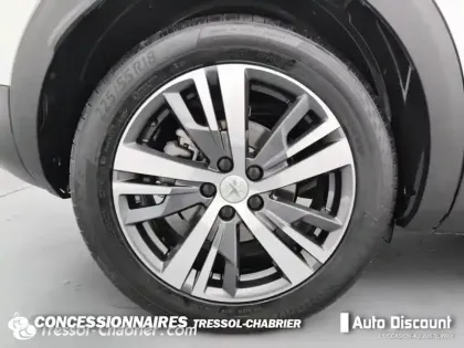 Photo 14 Peugeot 3008  Hybrid 225 e-EAT8 Roadtrip