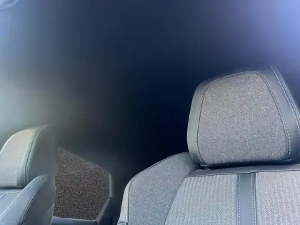 Photo 24 Peugeot 3008  Hybrid 225 e-EAT8 Allure Pack