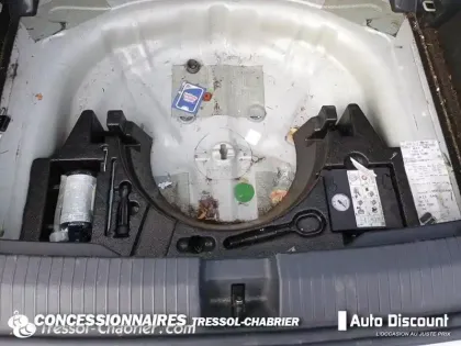 Photo 26 Volkswagen T-roc  1.0 TSI 115 Start/Stop BVM6 Lounge