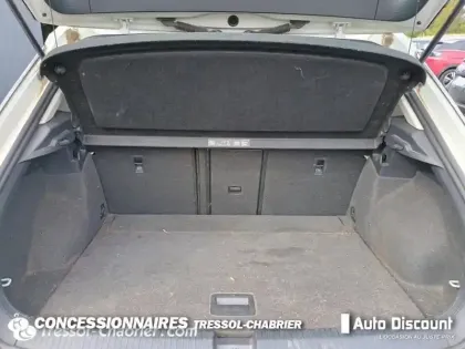 Photo 7 Volkswagen T-roc  1.0 TSI 115 Start/Stop BVM6 Lounge