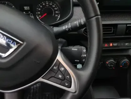 Photo 15 Dacia Sandero Confort SCe 65 -22