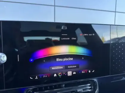 Photo 11 Mercedes CLA Coupe 250+ avec technologie EQ Limited Edition