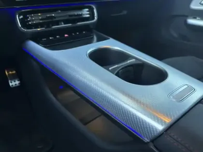 Photo 14 Mercedes CLA Coupe 250+ avec technologie EQ Limited Edition