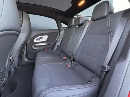 Photo 20 Mercedes CLA Coupe 250+ avec technologie EQ Limited Edition