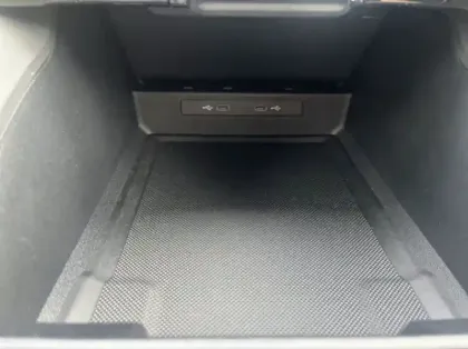 Photo 18 Ford Capri 286ch Extended Range 77kW RWD