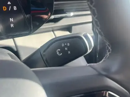 Photo 7 Ford Capri 286ch Extended Range 77kW RWD