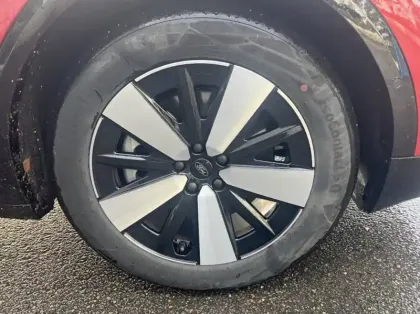 Photo 13 Ford Capri 286ch Extended Range 77kW RWD