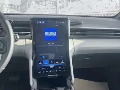 Photo 3 Ford Capri 286ch Extended Range 77kW RWD