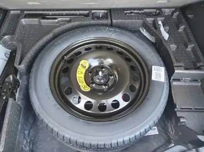 Photo 18 Ford Kuga 2.5 Duratec 190ch FHEV E85 ST-Line Business BVA