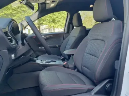 Photo 9 Ford Kuga 2.5 Duratec 190ch FHEV E85 ST-Line Business BVA