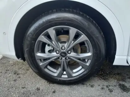 Photo 13 Ford Kuga 2.5 Duratec 190ch FHEV E85 ST-Line Business BVA