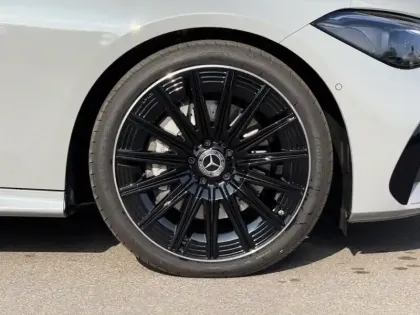 Photo 10 Mercedes CLE Coupé 220 d AMG Line