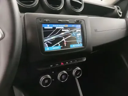 Photo 24 Dacia Duster Blue dCi 115 4x2 Prestige