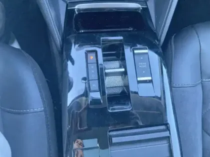 Photo 7 Citroën C4 1.2 PureTech 130ch S&amp;S MAX Automatique