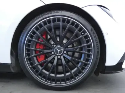 Photo 5 Mercedes Classe E Berline 53 AMG 625ch 4Matic+ Classe / 295 Mercedes-AM