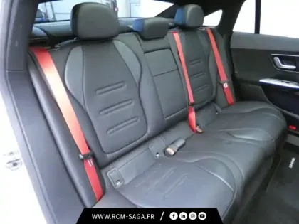 Photo 74 Mercedes Classe E Berline 53 AMG 625ch 4Matic+ Classe / 295 Mercedes-AM